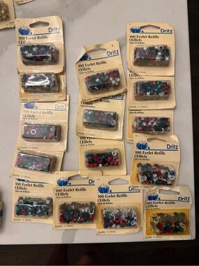 100 Eyelet Refills - Mixed Colors